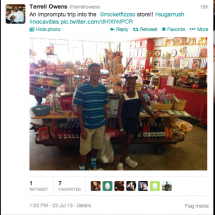 Thank you NFL great Terrell Owens for taking your kids to Rocket Fizz.